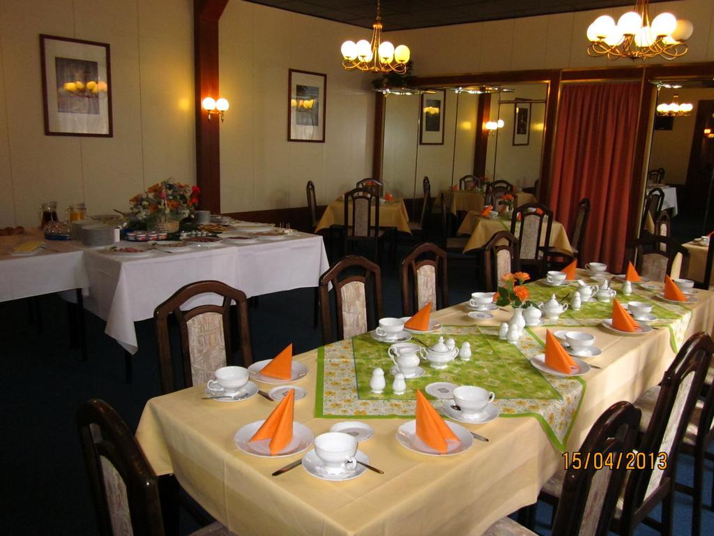 Hotel Garni Weisses Ross Stolberg i. Harz Exterior foto